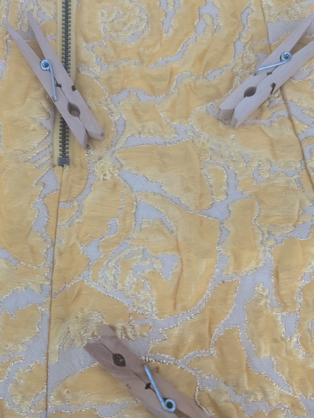 Alice + Olivia Yellow Floral Jacquard Mini Dress - Picture 6 of 6